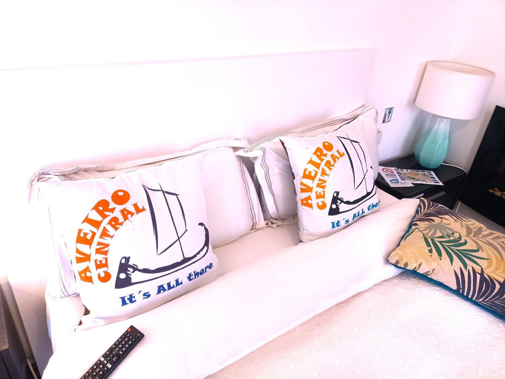 Aveiro Central Its All There Apartment ภายนอก รูปภาพ